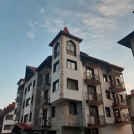 The Castle Mansarde On The Slope 7 - アパート *