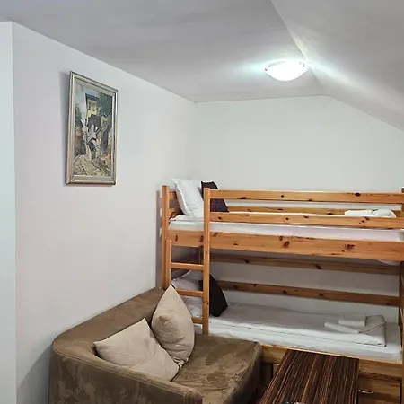 Pamporovo, Ski-in Ski-out, Family Apartment, Lift Access Apartment